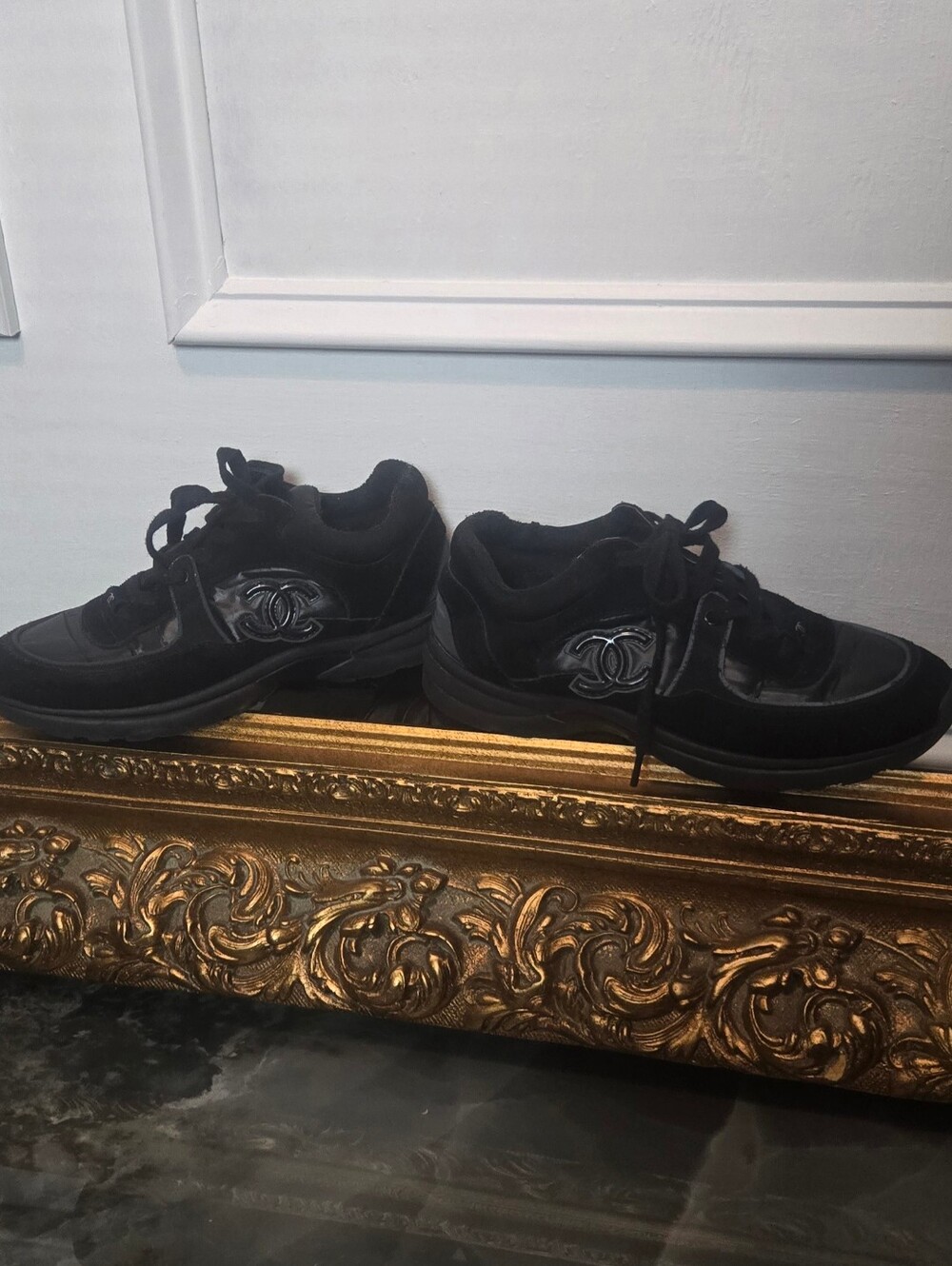 CHANEL Black Suede Logo Sneakers Trainers Shoes Size EU 40 / Womens 9 Or Mens 7